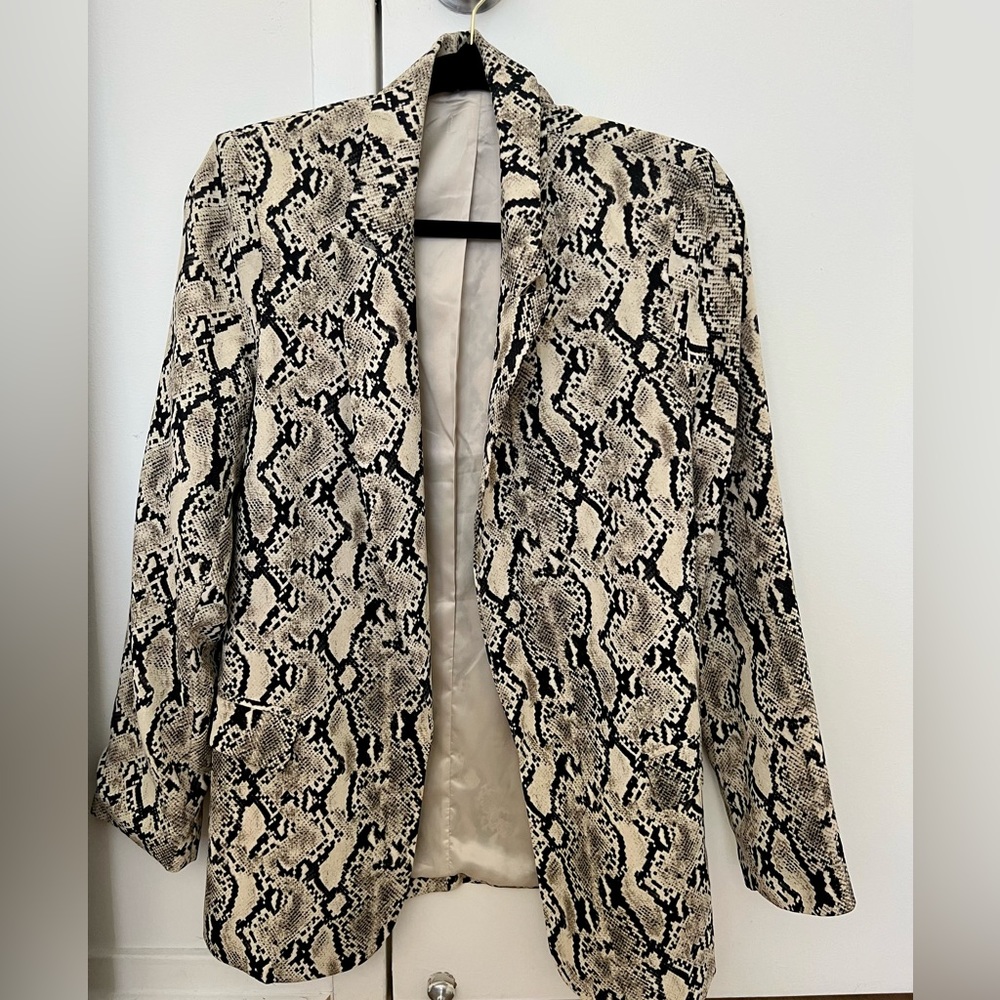 DECKER Snake Skin Blazer Jacket